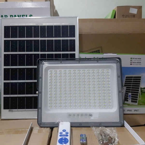 Đèn pha mắt ngọc NLMT 200W 300W 400W 600W nhôm đúc loại tốt