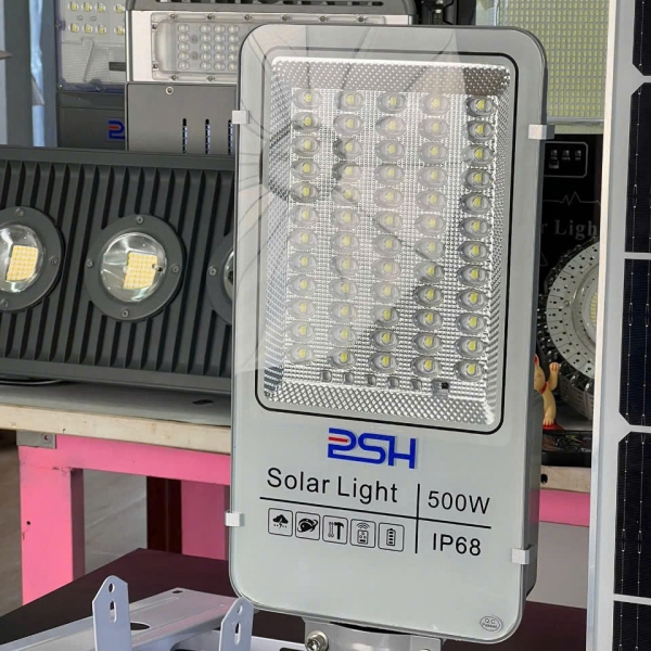 Đèn đường bàn chải năng lượng mặt trời 500W 